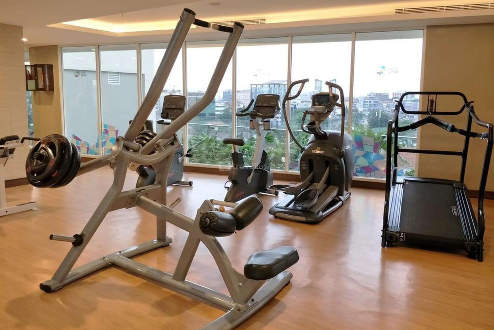 Good And Comfortable Menteng Park By Travelio *